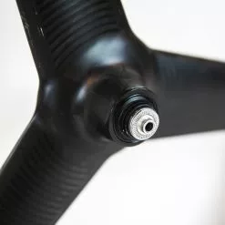 PRO TeXtreme 3-Spoke Tubular Front Wheel - Rim Brake 16 PRO TeXtreme 3-Spoke Tubular Front Wheel - Rim Brake -Bremser & dele Salg 8T1A0109