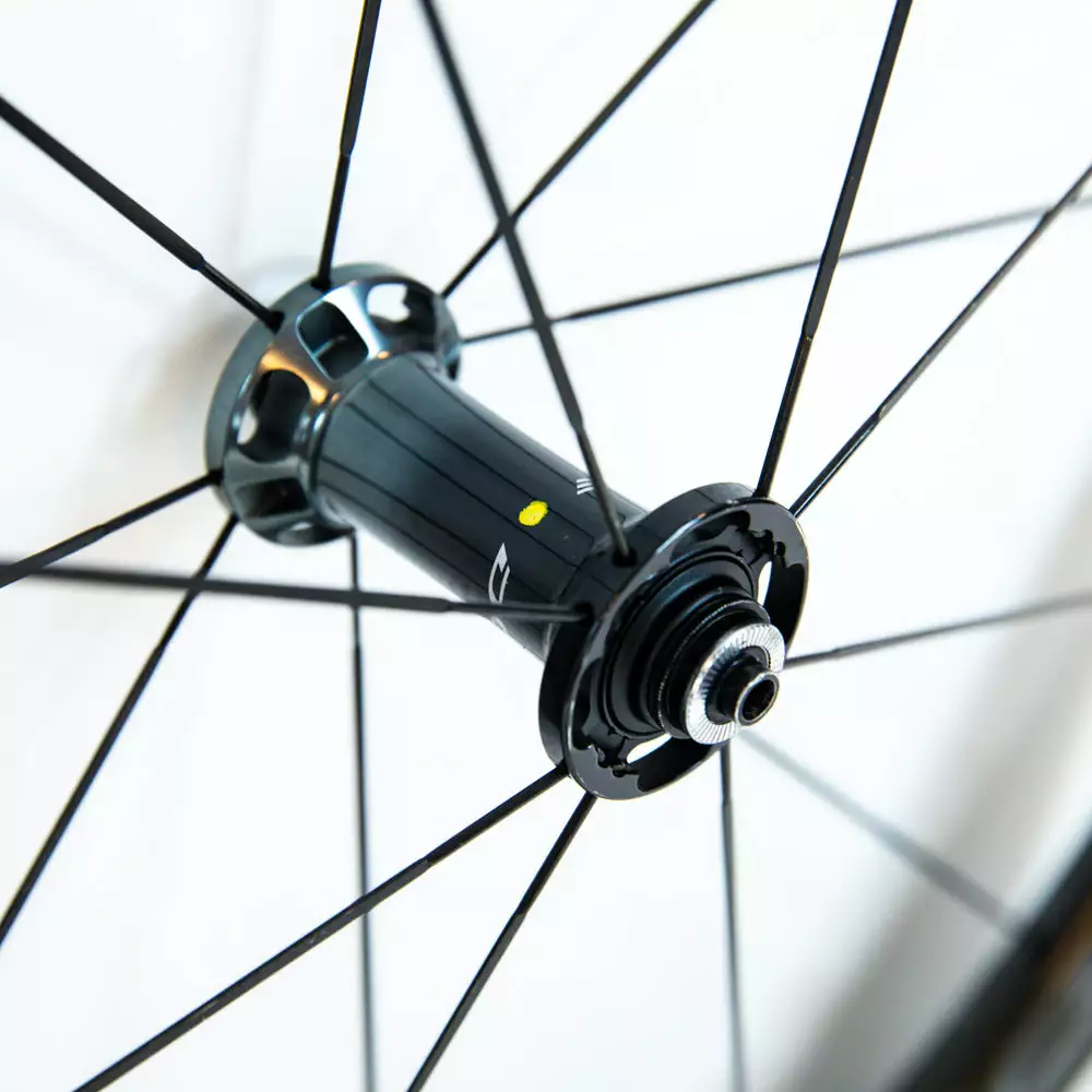 Shimano Dura-Ace C40 R9100 Tubular Wheelset - Rim Brake 4 Shimano Dura-Ace C40 R9100 Tubular Wheelset - Rim Brake - Billede 4