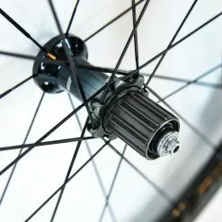 Shimano Dura-Ace C40 R9100 Tubular Wheelset - Rim Brake 17 Shimano Dura-Ace C40 R9100 Tubular Wheelset - Rim Brake -Bremser & dele Salg 8T1A0366