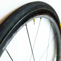 Shimano Dura-Ace C40 R9100 Tubular Wheelset - Rim Brake 25 Shimano Dura-Ace C40 R9100 Tubular Wheelset - Rim Brake -Bremser & dele Salg 8T1A0367