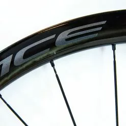 Shimano Dura-Ace C40 R9170 TL Clincher Wheelset - Disc Brake 32 Shimano Dura-Ace C40 R9170 TL Clincher Wheelset - Disc Brake -Bremser & dele Salg 8T1A0628