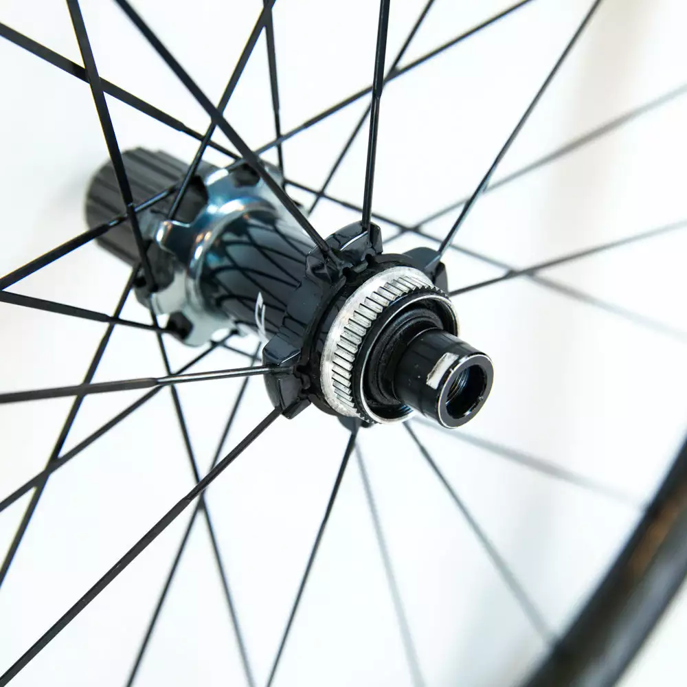 Shimano Dura-Ace C40 R9170 TL Clincher Wheelset - Disc Brake 5 Shimano Dura-Ace C40 R9170 TL Clincher Wheelset - Disc Brake - Billede 5