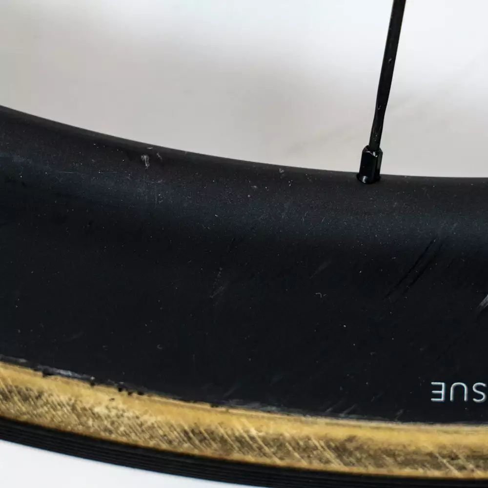 HUNT 45 Team Issue - Disc Wheelset - Tubular - Carbon #4 29 HUNT 45 Team Issue - Disc Wheelset - Tubular - Carbon #4 - Billede 29