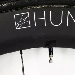HUNT 55 Team Issue - Front Wheel - Tubular - Carbon 27 HUNT 55 Team Issue - Front Wheel - Tubular - Carbon -Bremser & dele Salg DSC03727 b113e3d7 e959 4046 915c df0eafd3b3ca