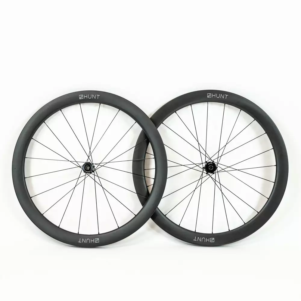 HUNT 50 Aero Disc Wheelset - Carbon - Clincher 1 HUNT 50 Aero Disc Wheelset - Carbon - Clincher