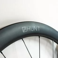 HUNT 50 Aero Disc Wheelset - Carbon - Clincher 9 HUNT 50 Aero Disc Wheelset - Carbon - Clincher -Bremser & dele Salg DSC03967 b1bd418c b9dd 4c1f a02f 92eed1006ee9