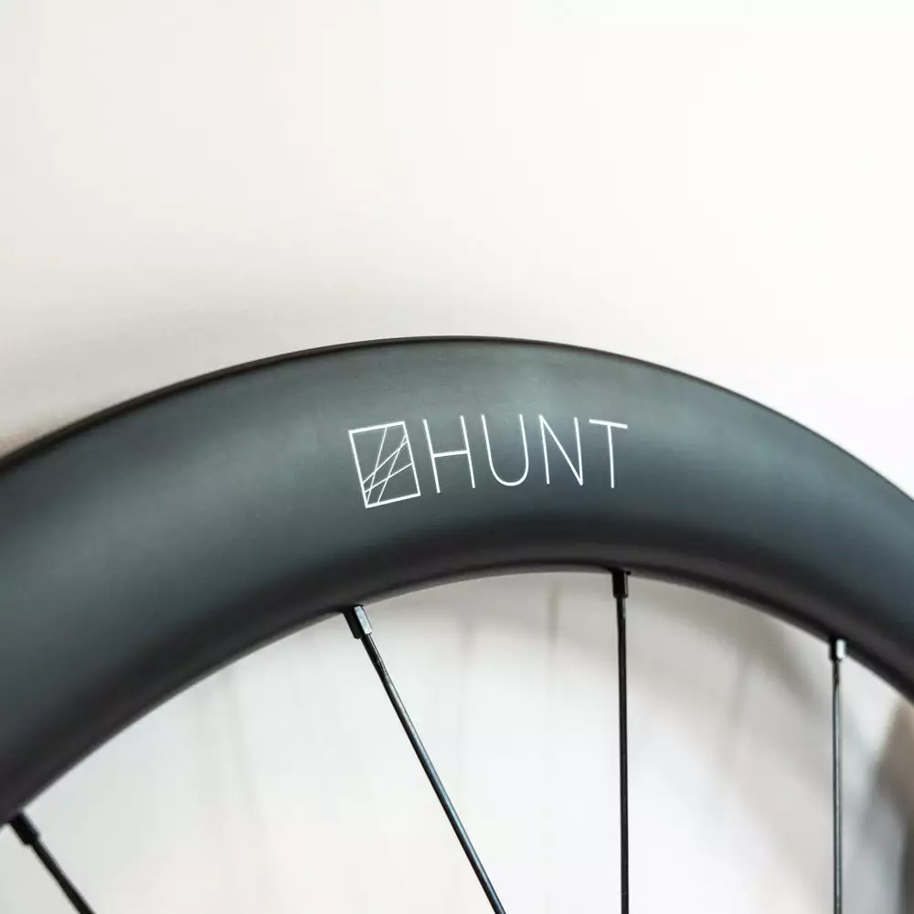 HUNT 50 Aero Disc Wheelset - Carbon - Clincher 3 HUNT 50 Aero Disc Wheelset - Carbon - Clincher - Billede 3