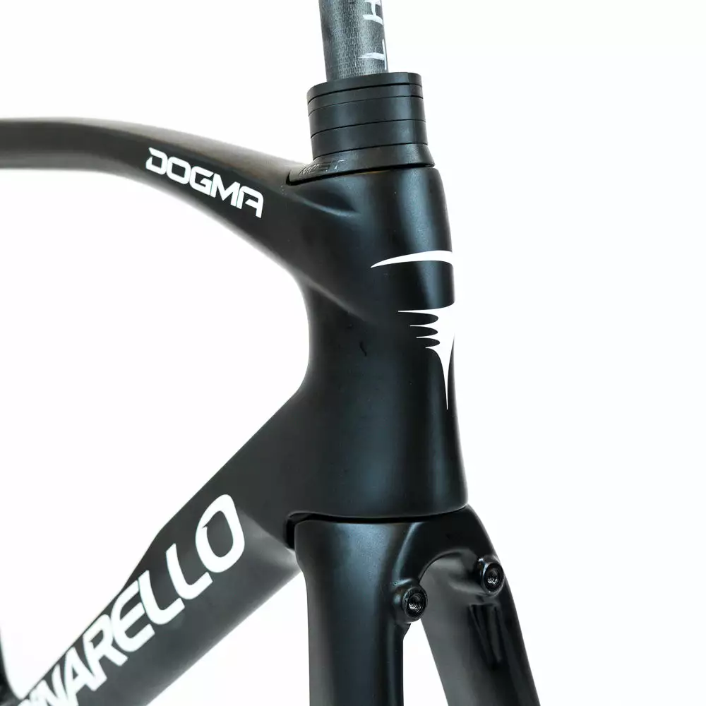 Pinarello Dogma F12 X-Light - 56 - Road Frameset - Team Ineos Grenadiers 4 Pinarello Dogma F12 X-Light - 56 - Road Frameset - Team Ineos Grenadiers - Billede 4