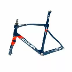 Pinarello Dogma F12 - 59.5 - Road Frameset - Team Ineos Grenadiers -Bremser & dele Salg DSC06288 c8309f37 defc 48cf a9f2 1ac262414681