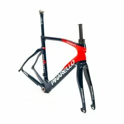 Pinarello Dogma F Road Frameset - Team Ineos Grenadiers -Bremser & dele Salg DSC06315 db5623a3 fe05 403e ac9a 708fdedfabc4