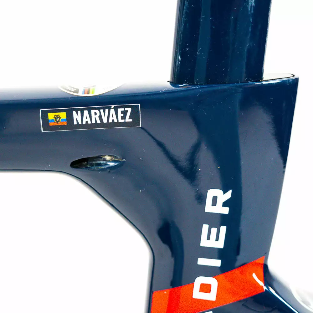 Pinarello F12 X-Light Road Frameset - Navarez - Team Ineos Grenadiers 5 Pinarello F12 X-Light Road Frameset - Navarez - Team Ineos Grenadiers - Billede 5
