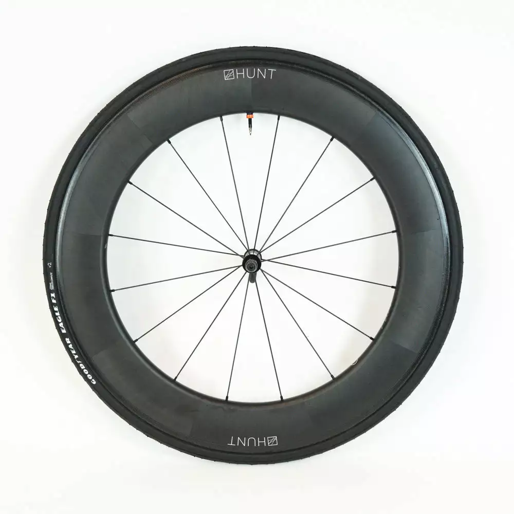 Hunt 82 Carbon Clincher/Tubeless - Aerodynamicist - Front Wheel 1 Hunt 82 Carbon Clincher/Tubeless - Aerodynamicist - Front Wheel