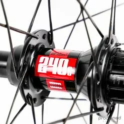 ENVE SES 4.5 AR Caron Tubular Rim Rear Wheel - DT Swiss 240 Hub 8 ENVE SES 4.5 AR Caron Tubular Rim Rear Wheel - DT Swiss 240 Hub -Bremser & dele Salg P1450760