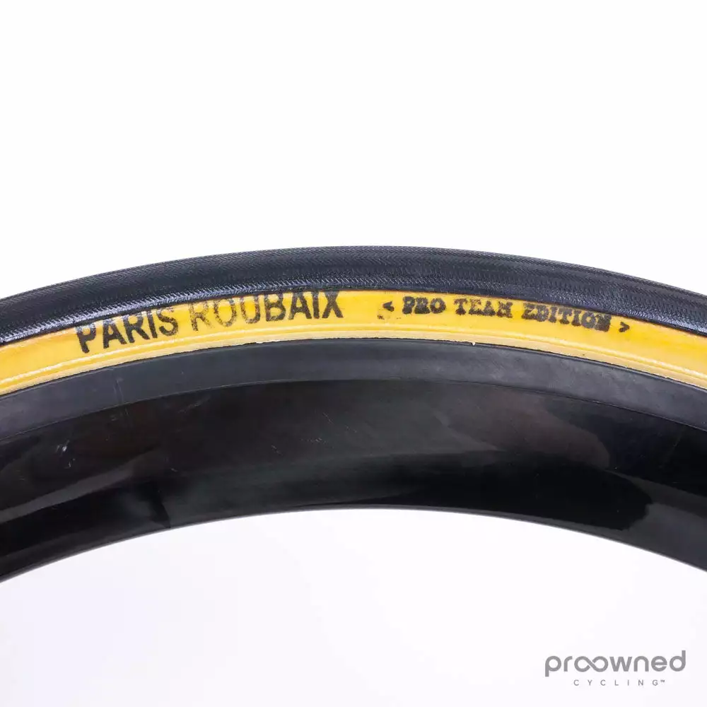 FMB Paris-Roubaix - Pro Team Edition - Tubular Tire - 30mm 1 FMB Paris-Roubaix - Pro Team Edition - Tubular Tire - 30mm