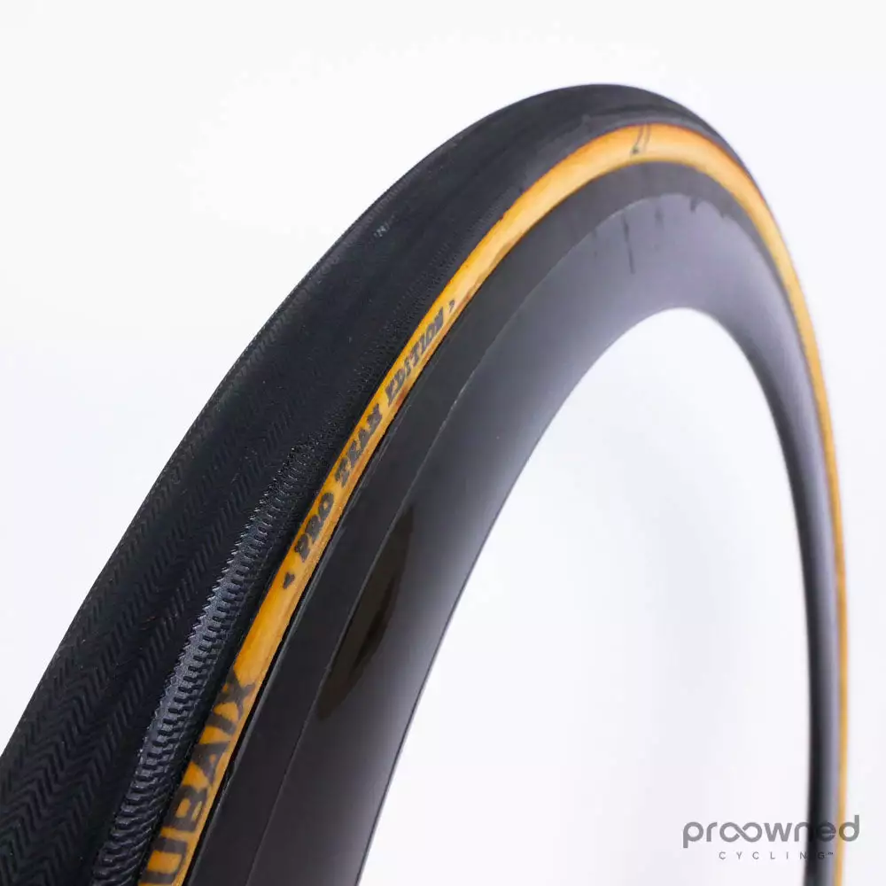 FMB Paris-Roubaix - Pro Team Edition (pre-glued)- Tubular Tire - 30mm 2 FMB Paris-Roubaix - Pro Team Edition (pre-glued)- Tubular Tire - 30mm - Billede 2