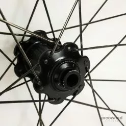 ENVE SES 4.5 AR Disc Tubular Carbon Front Wheel 13 ENVE SES 4.5 AR Disc Tubular Carbon Front Wheel -Bremser & dele Salg P1860701