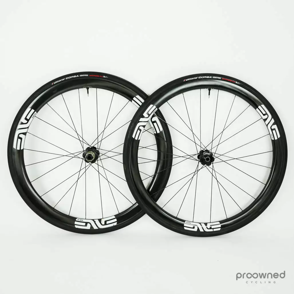 ENVE SES 3.4 Disc Clincher Carbon Wheelset 1 ENVE SES 3.4 Disc Clincher Carbon Wheelset