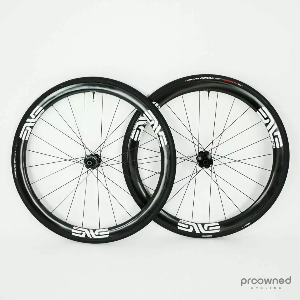 ENVE SES 3.4 Disc Clincher Carbon Wheelset 1 ENVE SES 3.4 Disc Clincher Carbon Wheelset