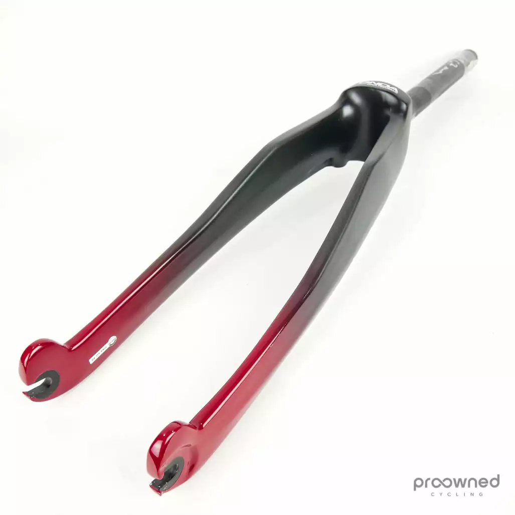 Pinarello F12 Fork - Black/Red 2 Pinarello F12 Fork - Black/Red - Billede 2